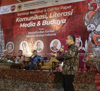 Media Sosial Bukan Produk Jurnalistik