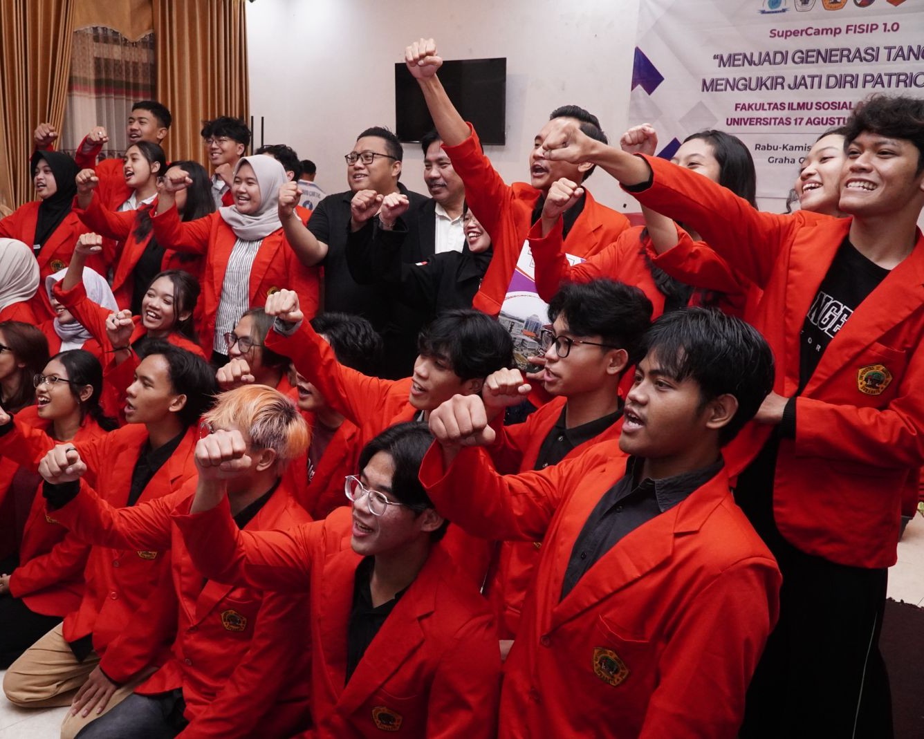 #RuangAksi | FISIP Untag Surabaya Resmi Lantik Pengurus Orkem 2026, Perkuat Soliditas dan Kepemimpinan Mahasiswa