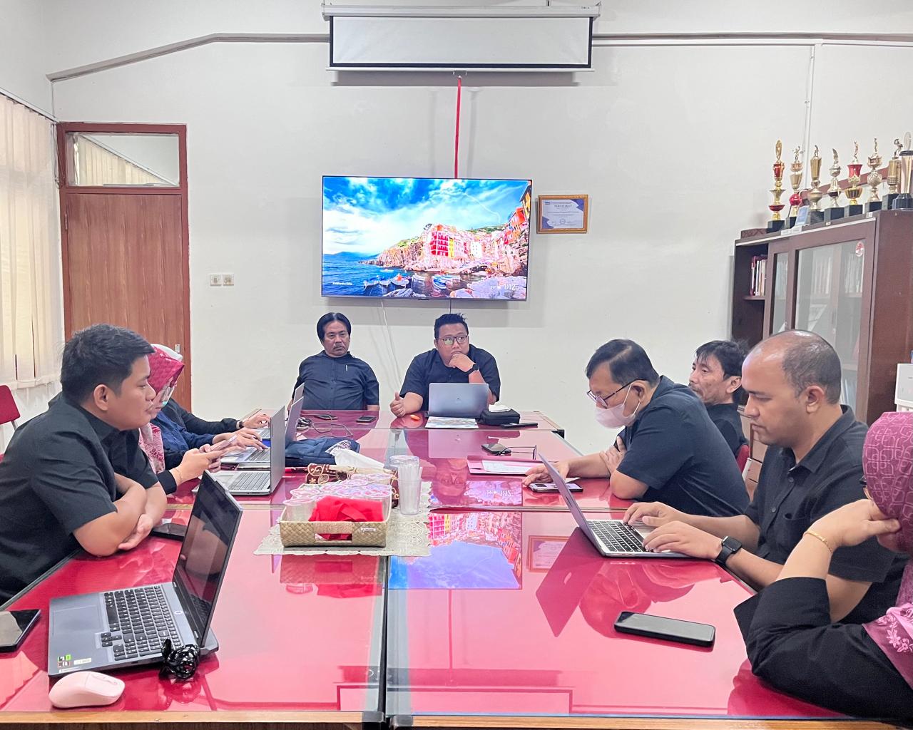 #RuangAksi | Perkuat Mutu Akademik dan Nonakademik, FISIP Untag Surabaya Gelar Rapat Koordinasi Struktural