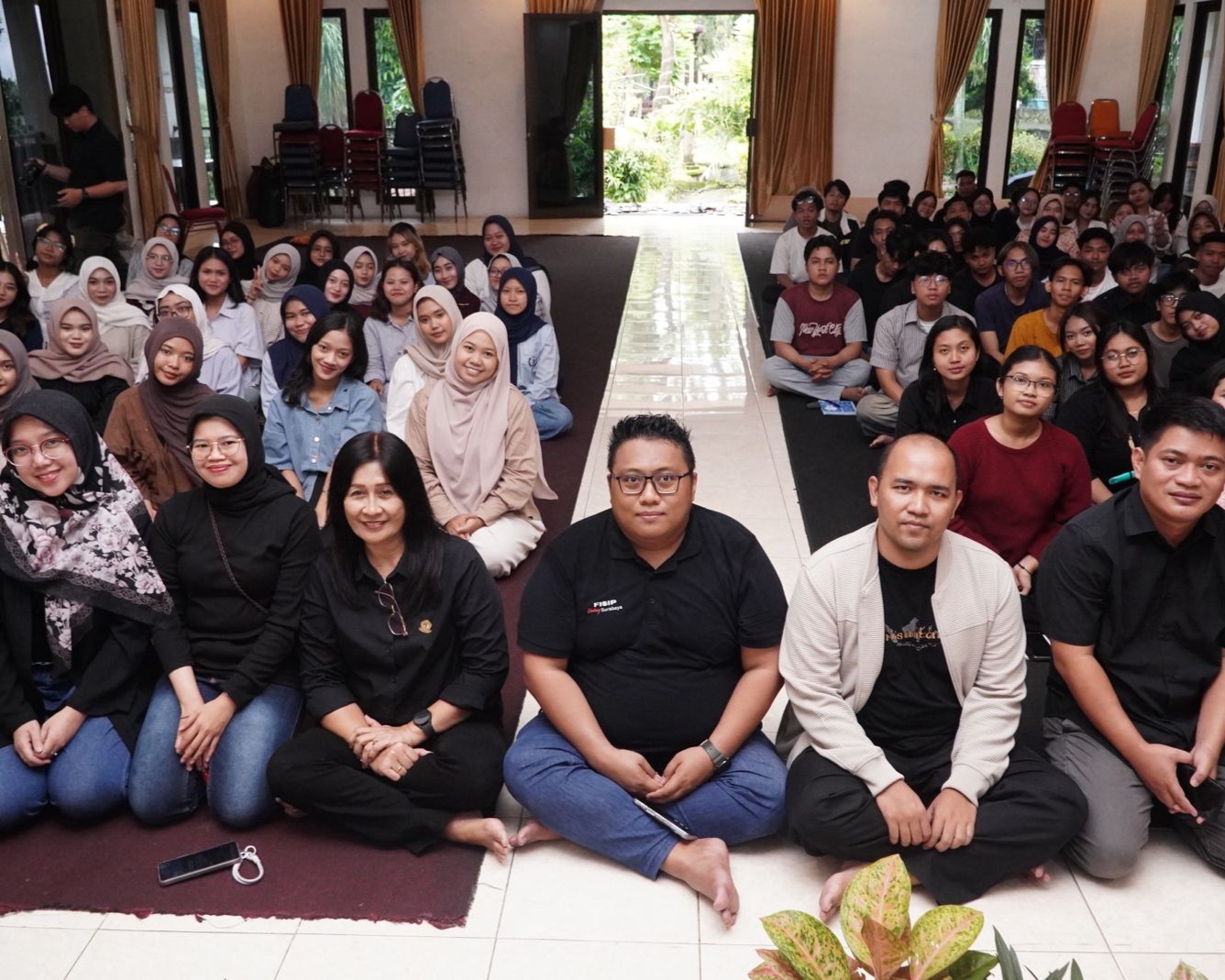 #RuangAksi | Super Camp FISIP 1.0 Cetak Generasi Tangguh dan Patriotik di Lingkungan Orkem FISIP Untag Surabaya