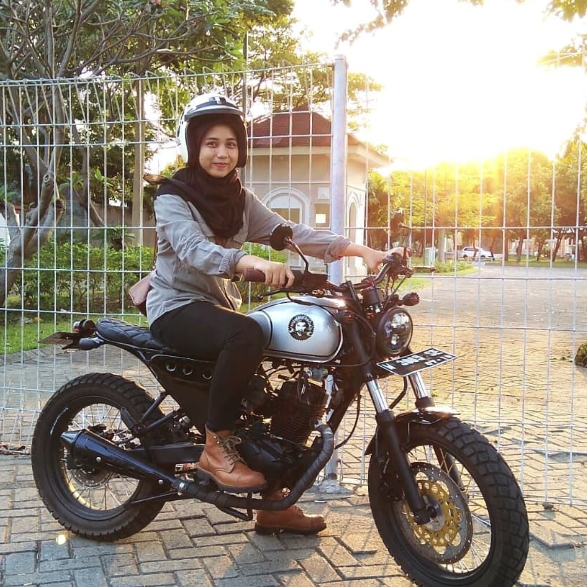 #jejakalumni | Alfia Retna Windriati: Dari Mahasiswi Kupu-Kupu hingga Belajar Tentang Kejujuran dan Syukur di Dunia Kerja