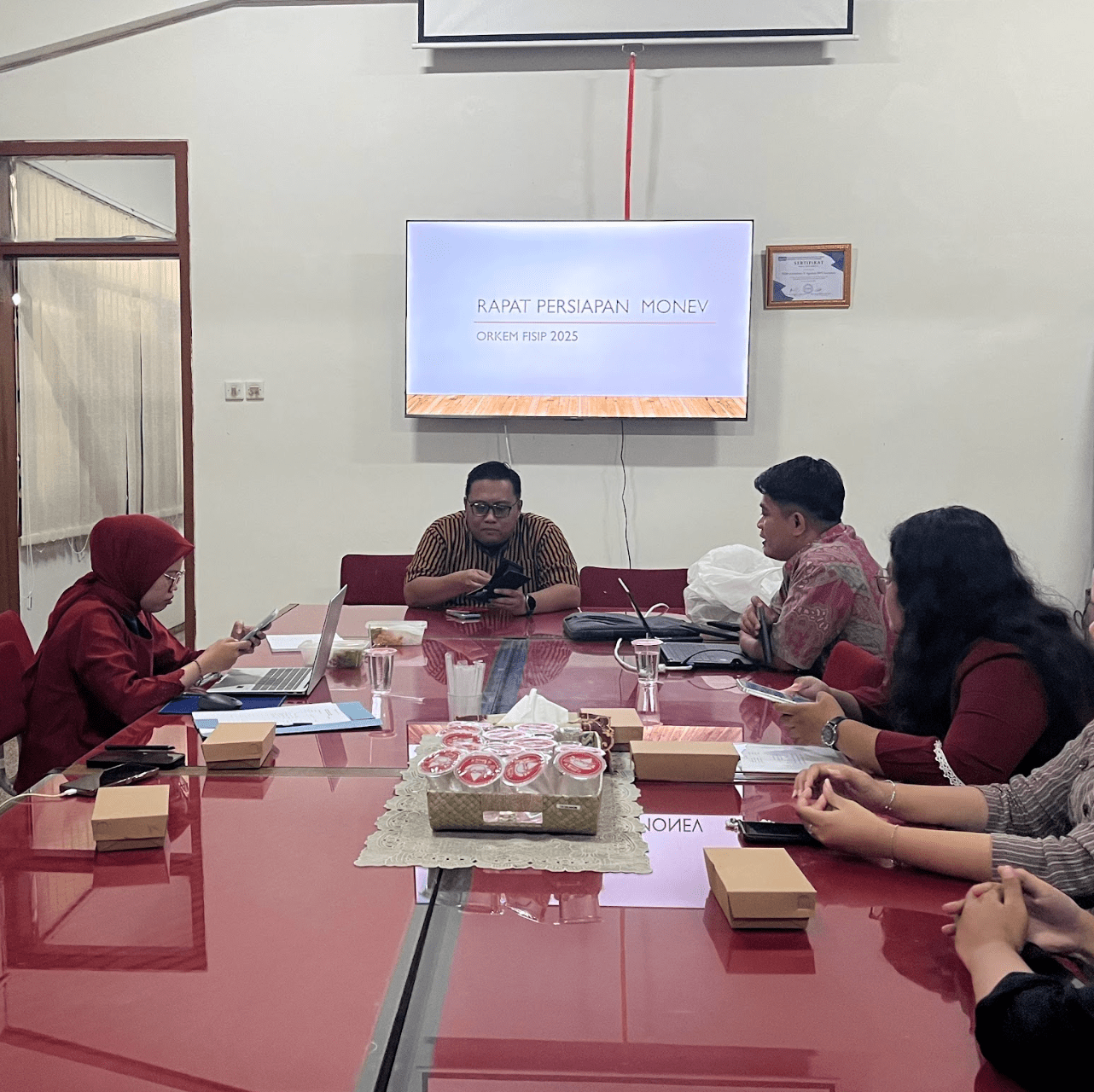 #ruangaksi | FISIP Untag Surabaya Gelar Koordinasi Persiapan Monev Orkem Bersama BEM dan HIMA