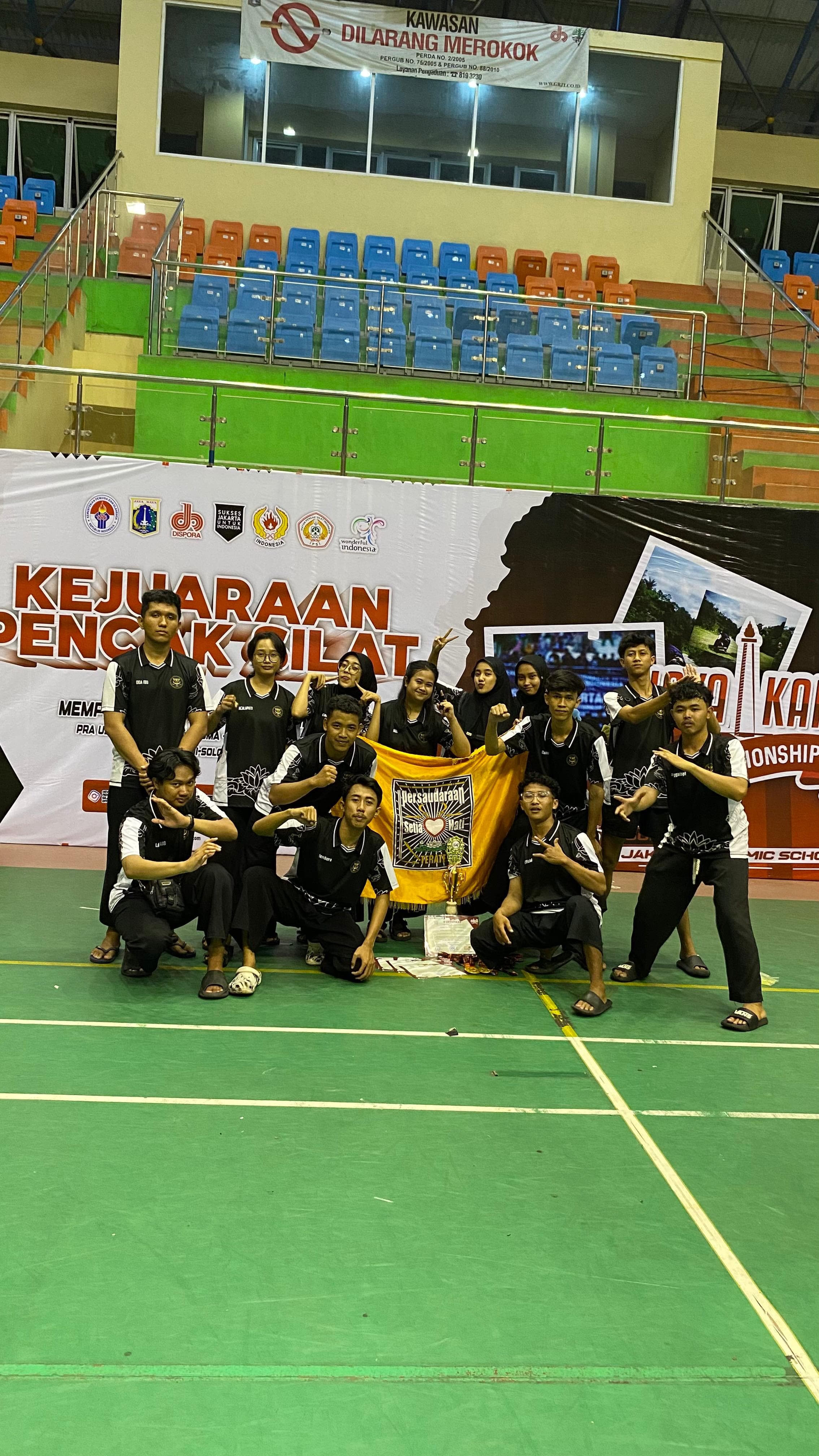 Mahasiswa Universitas 17 Agustus 1945 Surabaya Raih 14 Medali di Jayakarta Championship 3 Tahun 2025