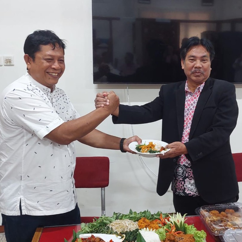 Empat Dosen FISIP Untag Surabaya Lolos Sertifikasi Dosen Tahun 2025