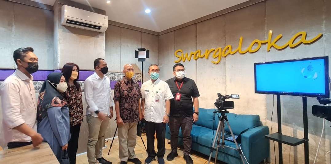 Dekan FISIP Menghadiri Launching Swargaloka